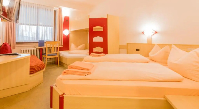 Семейный номер Standard Hotel Restaurant Fallerhof