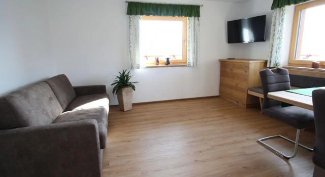 Spacious Apartment in Salzburger Land, Rezerwuj Apartament Hotele w Salzburg z parkingiem, Parking