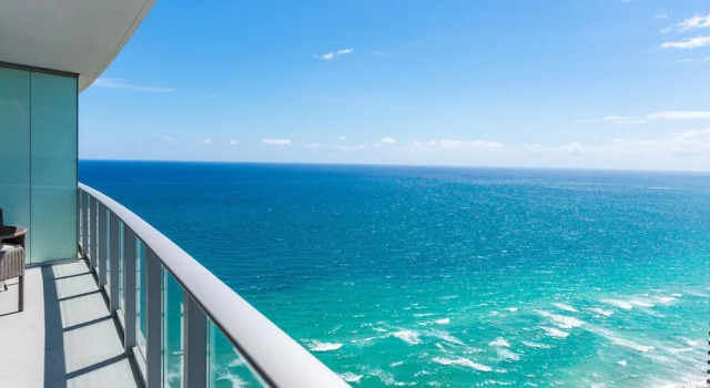 Номер Deluxe Tides in Hollywood Beach By My Miami Vacation
