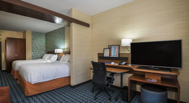 Люкс Fairfield Inn & Suites by Marriott Little Rock Benton