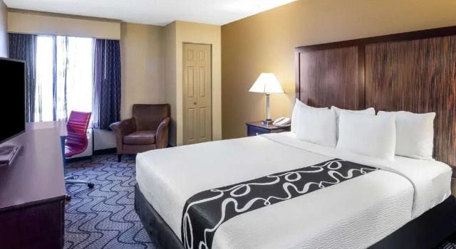 Номер Standard La Quinta Inn Oakland Airport & Coliseum