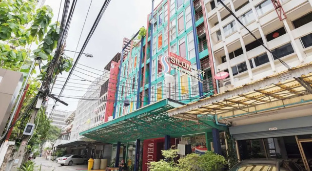 Saladaeng Gallery Hostel By Favstay