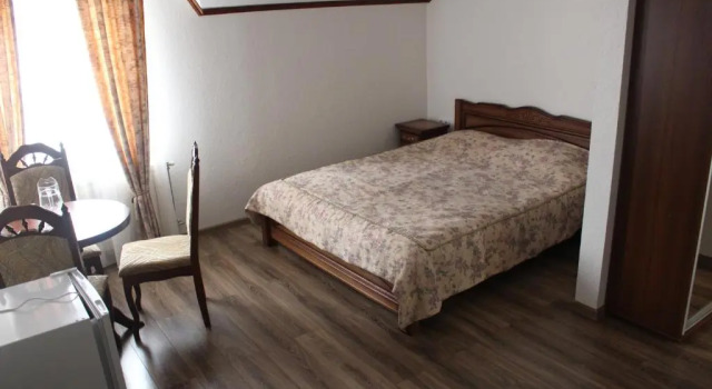 Gostyniy Dvir Synevir, Rezerwuj Hotel Hotele w Transcarpathia ze śniadaniem, Śniadanie