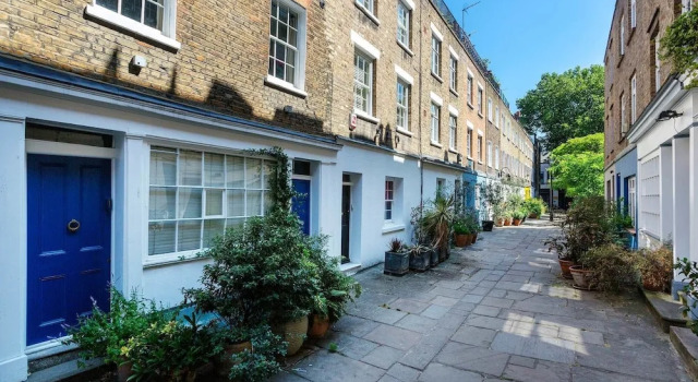 Fanciful in Fitzrovia