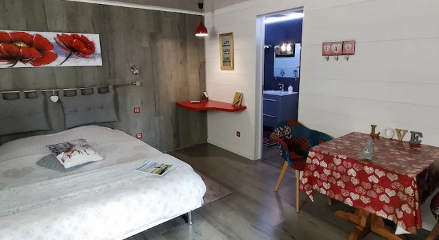 Шале с видом на сад Le Clos du Clocher