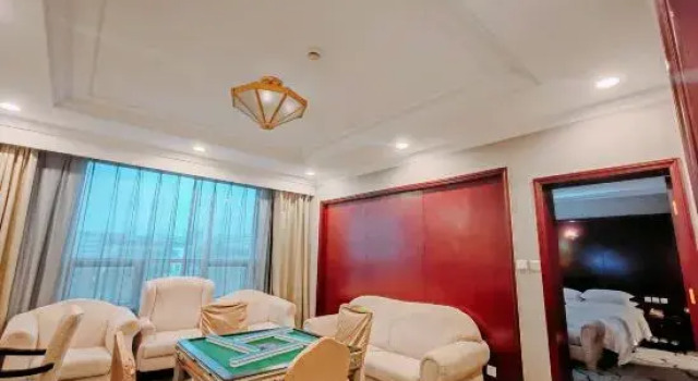 Люкс Business Chunlan Business Hotel