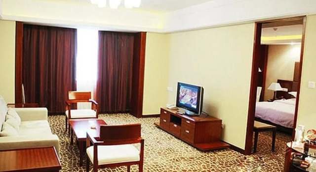 Changsha Hollyear International Hotel, Book Hotel Hoteller i Tian Xin med parkering, Parkering