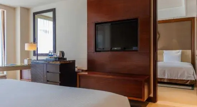 2 soveværelser i standard- familie værelse med byudsigt Howard Johnson New Port Resort Haikou