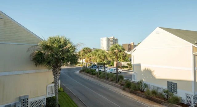 Sandpiper Cove 8245 Studio Bedroom Condo by RedAwning, Забронировать Апартаменты/квартира Отели Дестин с парковкой, рядом с Аквапарк Биг-Каунас, Парковка