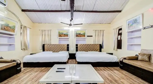Fabhotel Royal Heritage