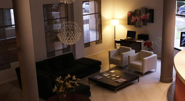 Hotel Plaza Central Canning