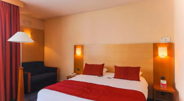 Номер Superior Hôtel Forest Hill Meudon Velizy