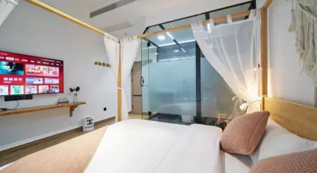 Люкс Comfort Sunset and Evening Breeze B&B (Fuyu South Road)