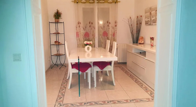 House With 2 Bedrooms in Marseille, With Pool Access, Terrace and Wifi, Забронировать Апартаменты/квартира Отели Calanques National Park с бассейном, Бассейн