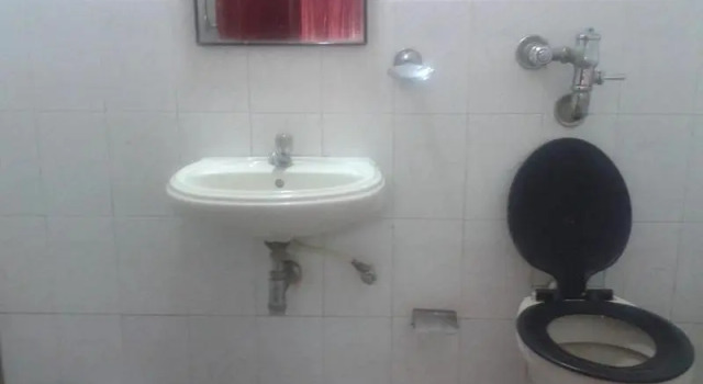 Camera Standard Colva Residency