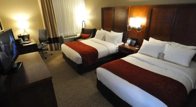 Четырёхместный люкс Comfort Inn & Suites Aberdeen