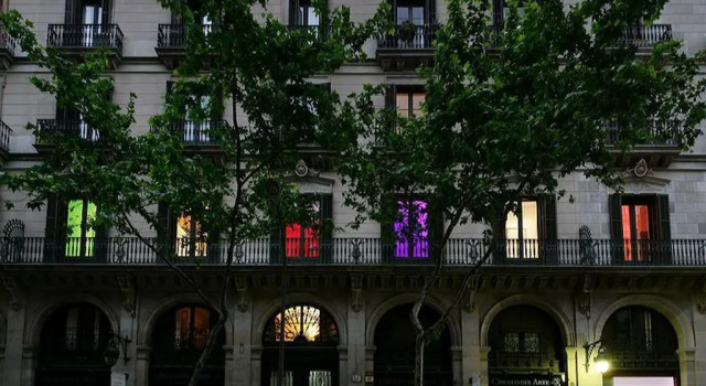 Chic & Basic Born Boutique Hotel