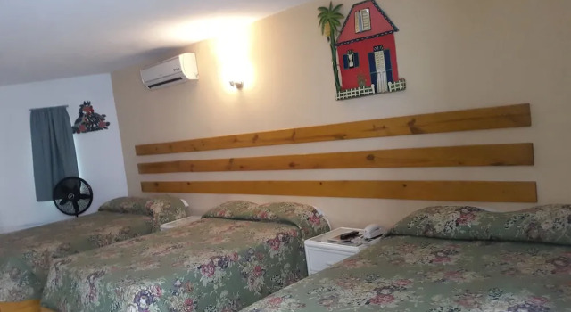 Четырёхместный номер Standard Habitation Hatt Hotel