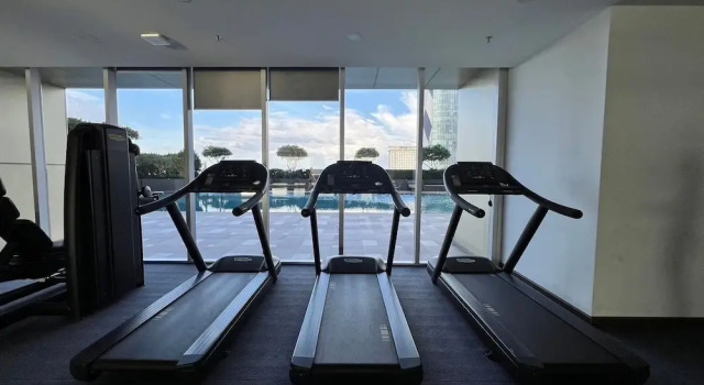 P Residence Phnom Penh, Забронировать Отель Отели Муниципалитета Пномпеня 4 звезды, рядом с Samdech Hun Sen Park, 4*