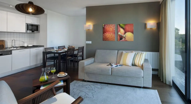 Monchique Residences, Rezerwuj Hotel Hotele w Algarve z parkingiem, Parking