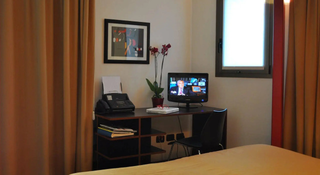 Residence Le Corti, Book Hotel Fiera Milano - City Life Milan
