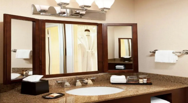 Двухместный номер Standard Anaheim Majestic Garden Hotel