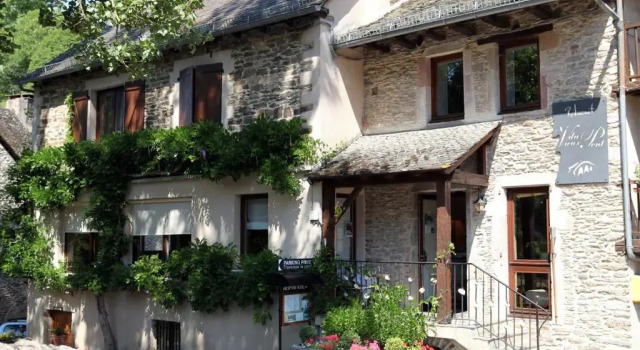 Le Vieux Pont, 预订 酒店 贝尔卡斯泰勒 Aveyron
