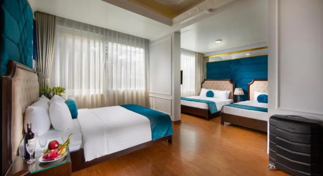 Люкс Royal Hanoi Royal Palace Hotel 2
