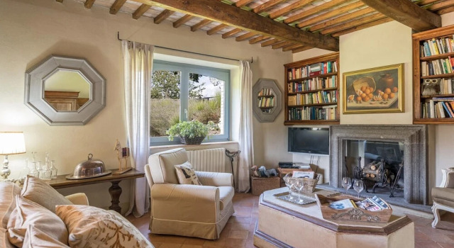 Villa Alfina 10 in Castel Giorgio, Rezervasyon Villa Tuscia otoparklı oteller, Otopark