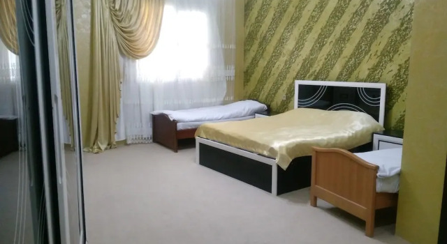 Ruslan 93, Réserver Hôtel Bakou Azerbaïdjan, près de Koroglu Metro Station