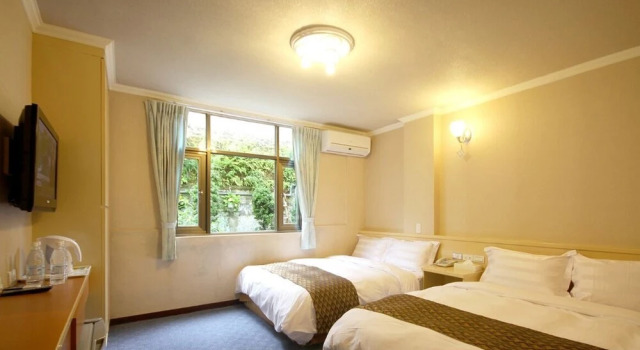 Songlin Holiday Homestay