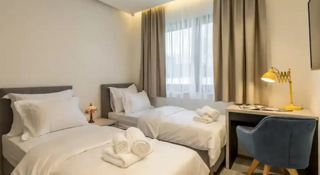 Sophisticated Oasis Residence Villa with Pool, Забронировать Вилла Виллы Кастель-Нови, Вилла