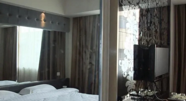 Guilin Julangchao Spa Hotel, Забронировать Курортный отель СПА-отели Гуйлинь, рядом с Автобусный вокзал Guilin - Yangshuo, SPA-услуги