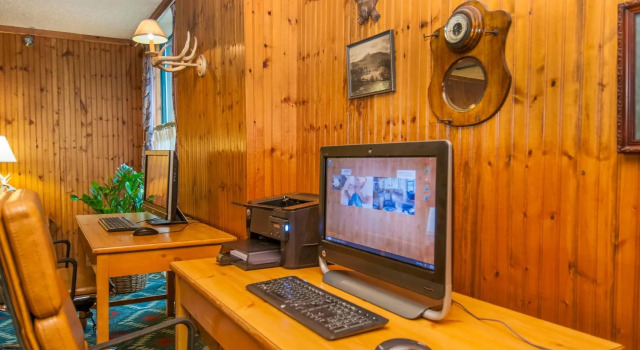 Cabot Lodge Millsaps, Varaa Hotelli Hotellit New England uima-altaalla, Uima-allas