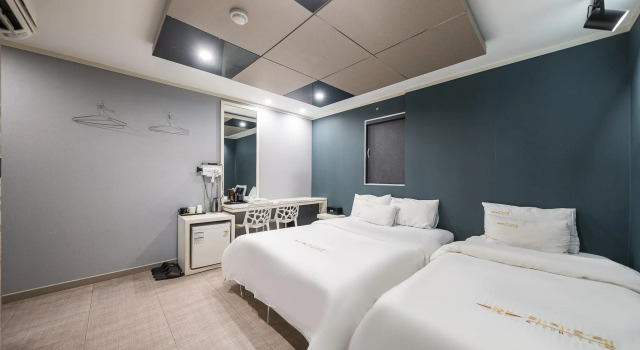 Richi Hotel, Забронировать Отель Недорогие отели Сувон, рядом с Hyowon Park, недорого