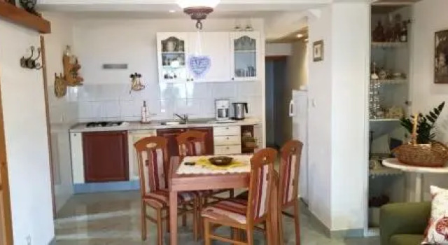 Robinson Style House Bol (3414), Prenota Hotel Hotel a Croatian Islands con piscina, Piscina