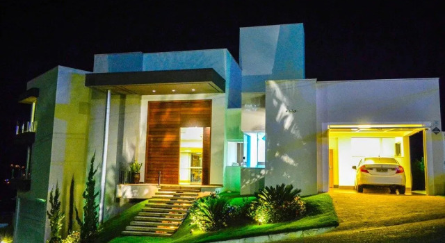 Suites de Luxo em Escarpas do Lago
