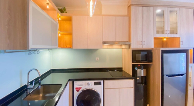 Апартаменты Nice And Elegant 2Br At Menteng Park Apartment