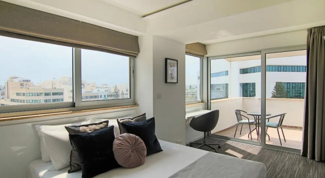 Люкс Luxury Phaedrus Living Luxury Suite Nicosia 507