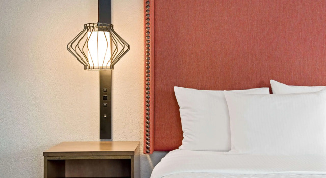 La Quinta Inn & Suites by Wyndham San Francisco Airport N