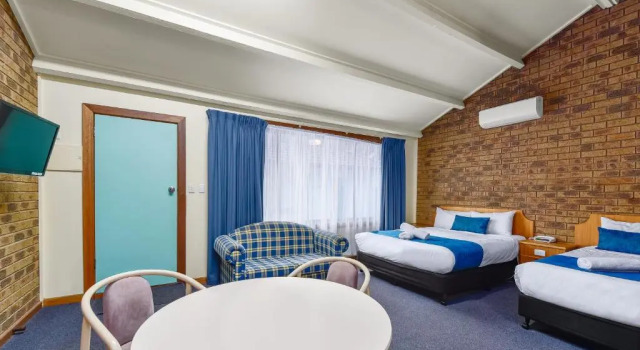Номер Deluxe Robe Central Motel