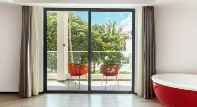 Семейный люкс Jiuyue Life Meisu Hotel ( Yalong Bay)
