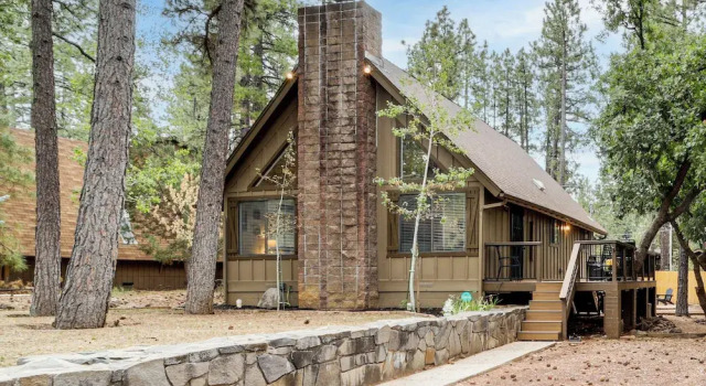 Коттедж Munds Park Oasis w/ Hiking Access & Fire Pit