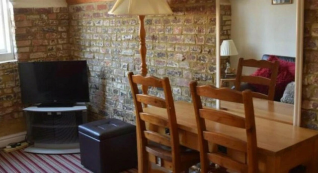 Четырёхместный семейный коттедж St Peters Bed and Breakfast