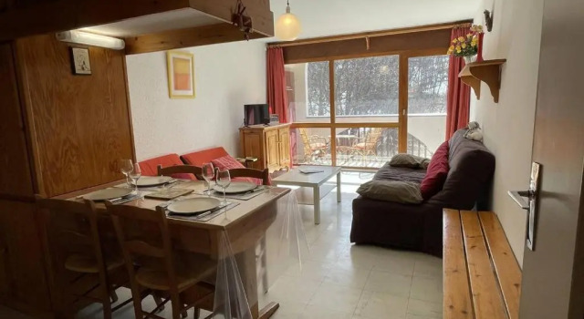 Appartement Puy Saint Vincent 1400, 2 pièces, 4 personnes - FR-1-330G-30