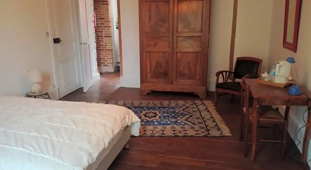 Ancien Presbytère, Rezervovat Hotel Hotely v Cher s parkováním, Parkování