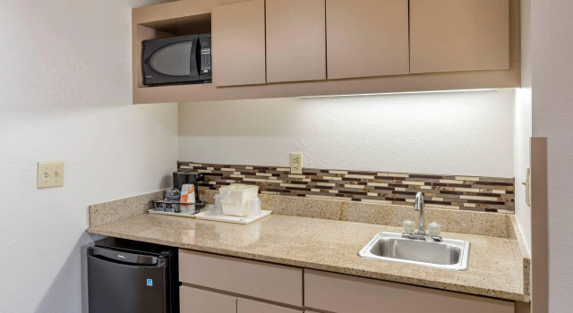 Двухместный люкс Comfort Inn Greensboro - Kernersville