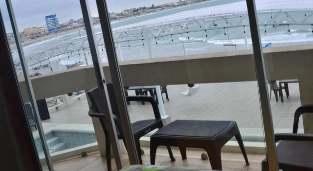 Двухместный номер Standard с балконом и с видом на море Hotel Paradise Beach