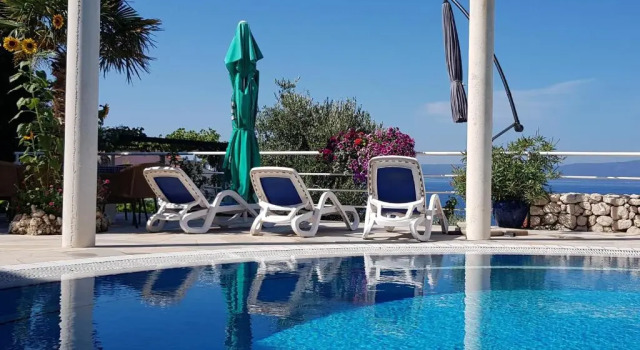 Апартаменты с видом на море Grand View Apartments