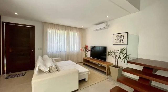 Villa With Private Pool, 100m From the Beach